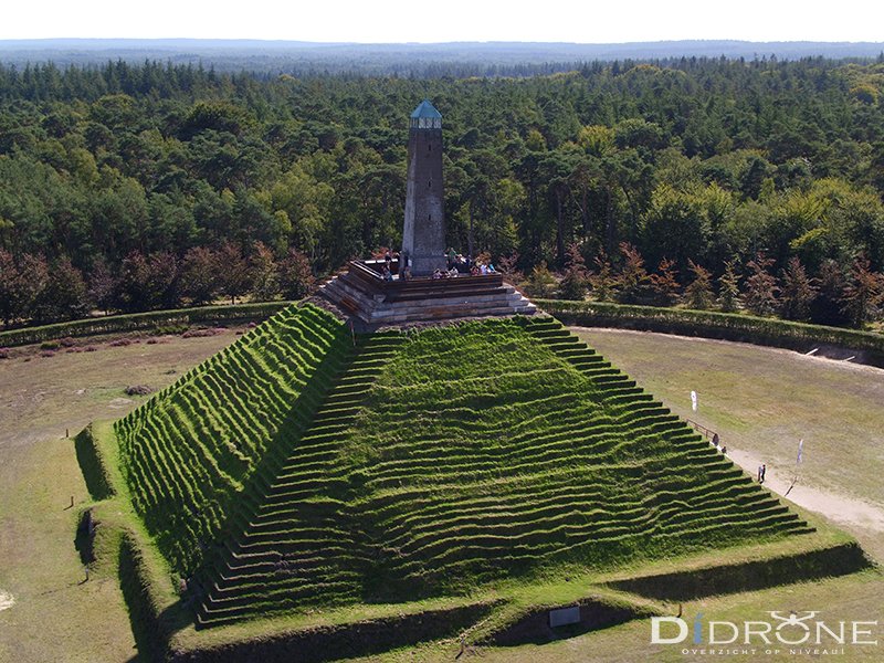 Piramide van Austerlitz by drone